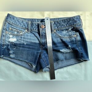 American Eagle Shortie Shorts size 6